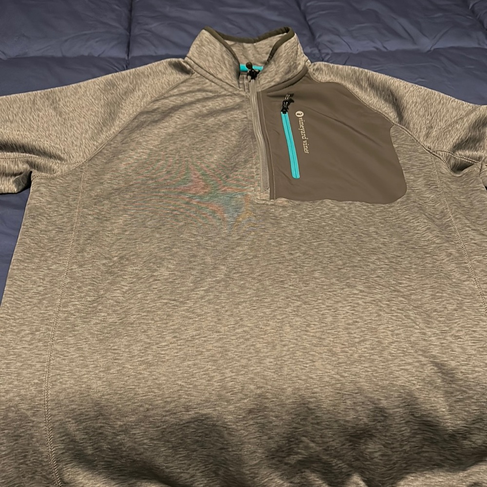 Men’s large quarter zip fleece